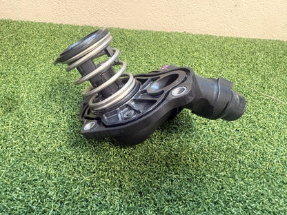 2011 BMW X3 X3 F25 - Thermostat Housing