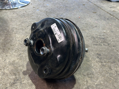 2004 Audi A4 8E WAUZZZ8H84K015641- Brake Booster