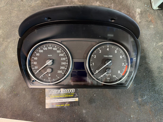 2009 BMW 335i 330i E90 - Instrument Cluster