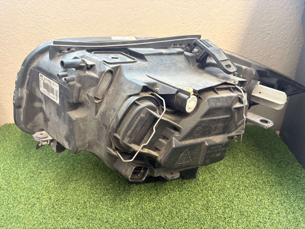 2010 BMW 135i E82 - Right Headlight