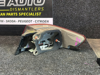2010 BMW 320i E92 - Left Taillight