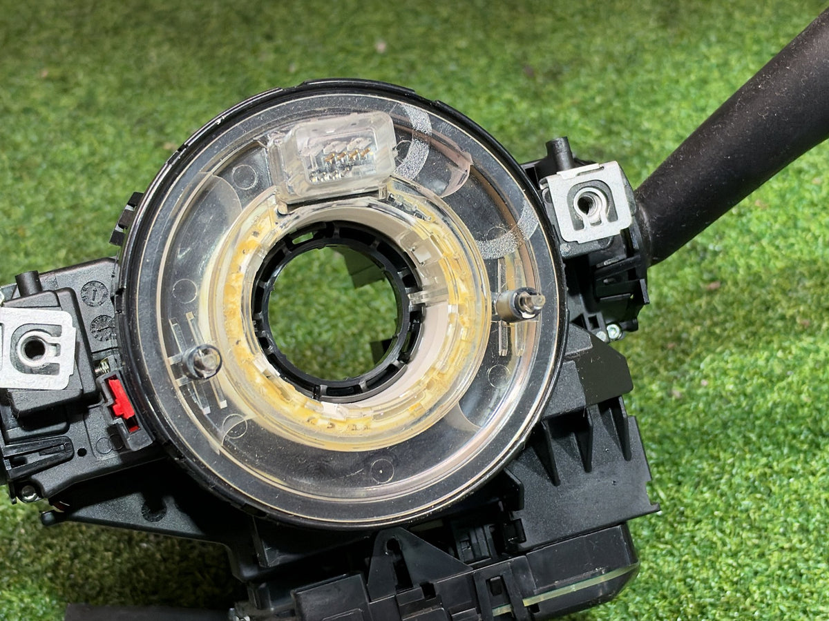 2010 Volkswagen Golf MK6 - 5K - Combination Switch