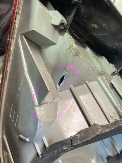 2010 BMW 320i E92 - Left Taillight