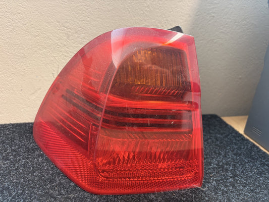 BMW 320i - Left Taillight PN: 63 21 7 160 061