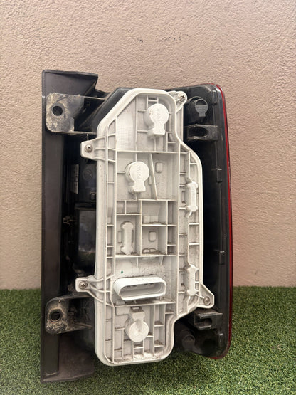 2015 Volkswagen Caddy 2K 03- - Left Taillight