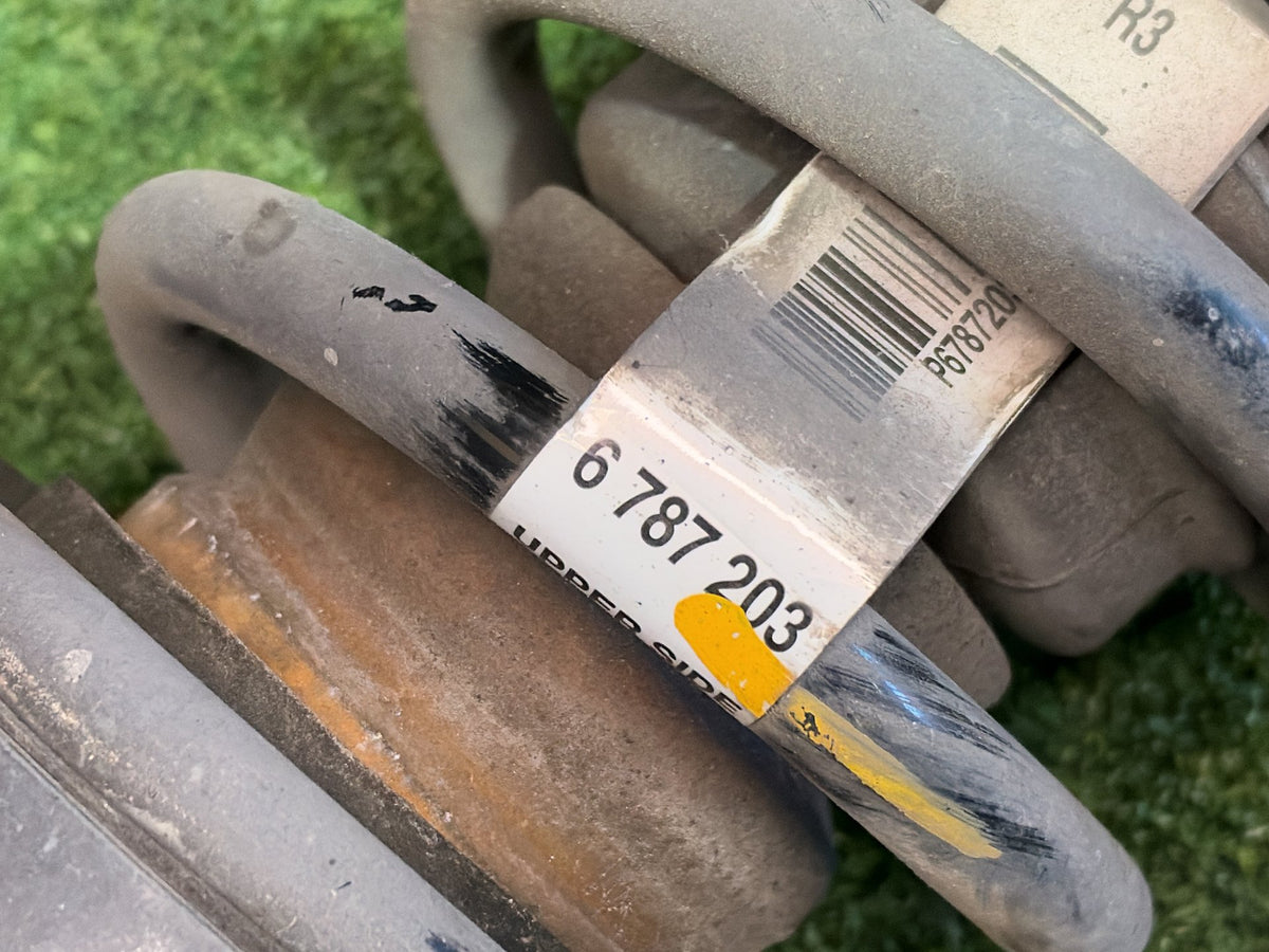 2011 BMW X3 F25 F25 - Rear struts