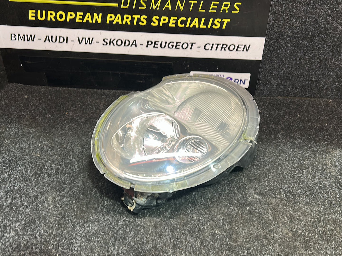 2004 Mini Cooper S R53- Left Headlight PN: 63 12 6 933 841 Headlight xenon, left