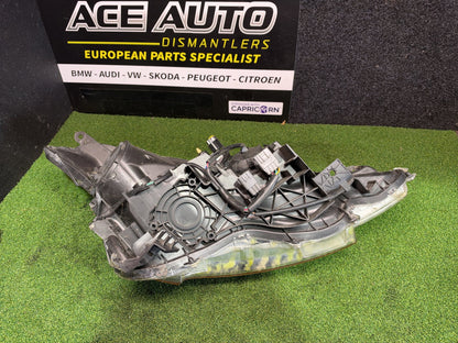 2016 Citroen C4 04-10 VF7BUAFZHGZ905248 - Left Headlight