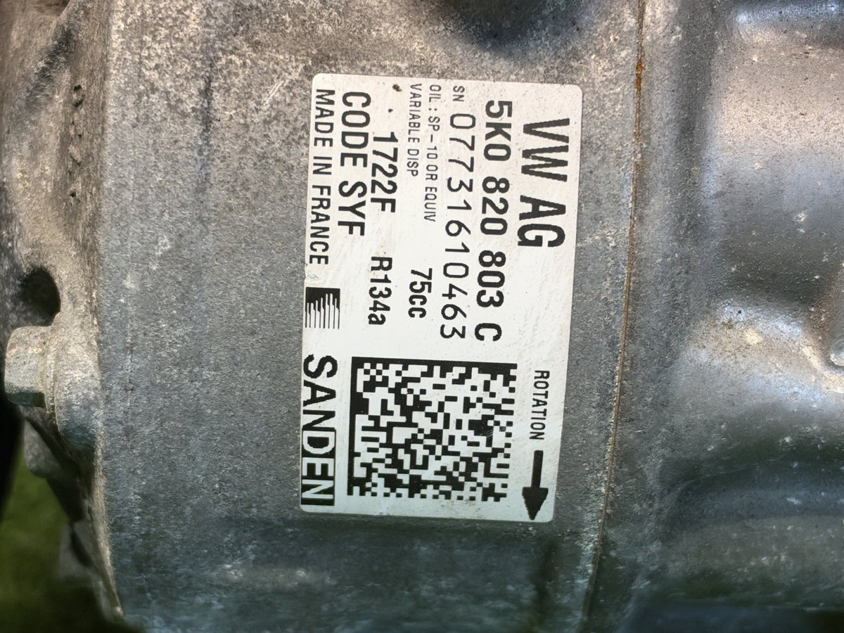 2015 Volkswagen Golf MK6 - A/C Compressor