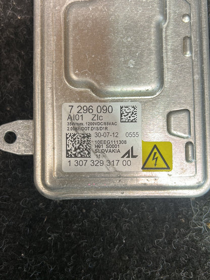 2013 BMW 328i- Control Unit Xenon Light