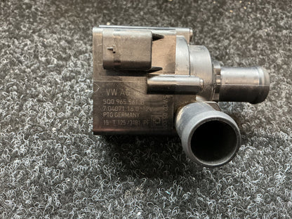 2015 Skoda Octavia - Auxilary Water Pump