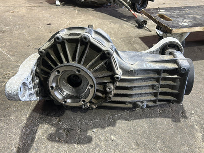 2004 Audi A4 8E WAUZZZ8H84K015641- Rear Differential Head