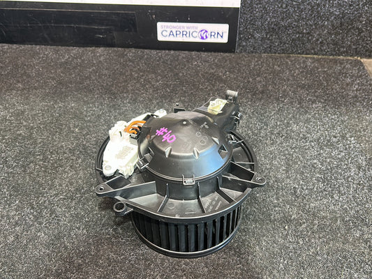 2013 BMW 320d F31- Heater Fan Motor