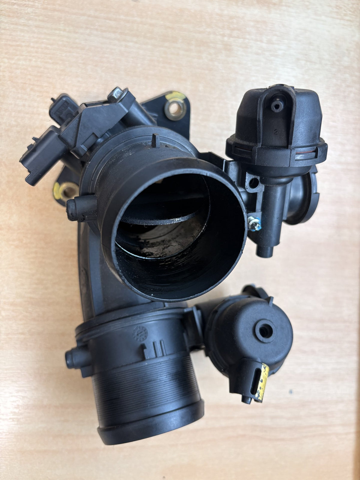 2006 Peugeot 407 RHR- Throttle Body