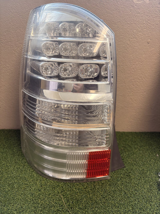 2005 Toyota Wish - Left Taillight