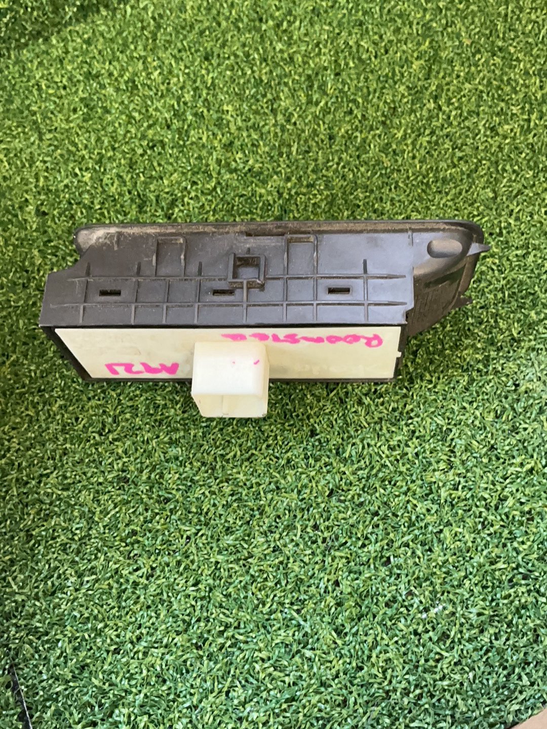 2007 Skoda Roomster - Master Power Window Switch