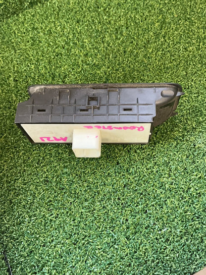 2007 Skoda Roomster - Master Power Window Switch