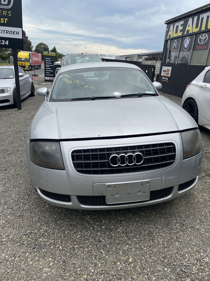 2004 Audi TT