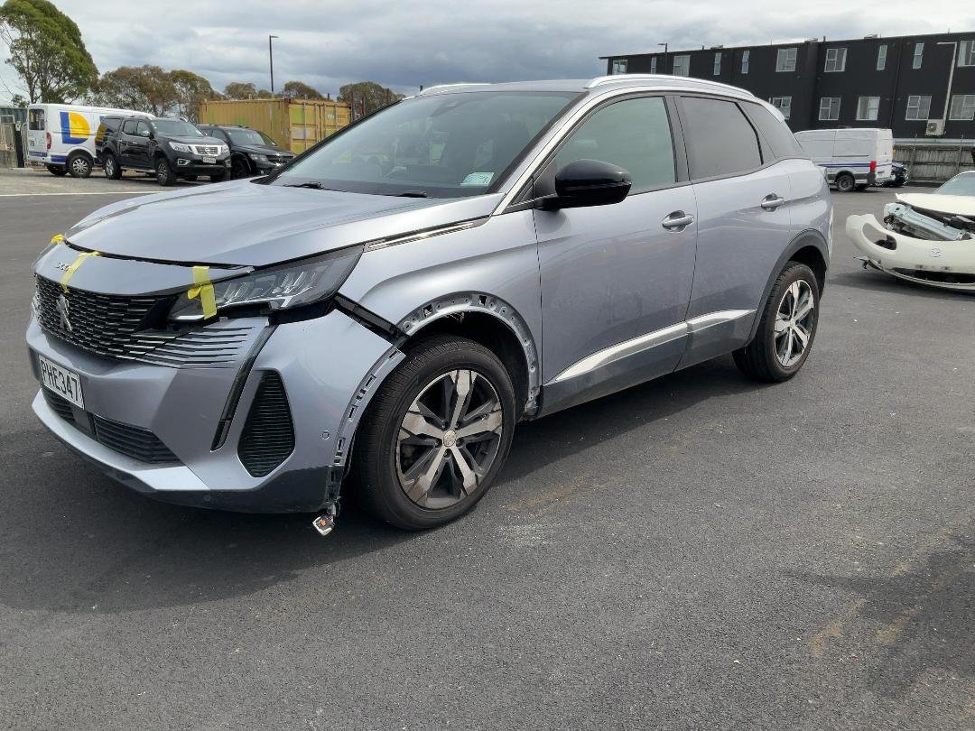2022 Peugeot 3008 Allure 5GY