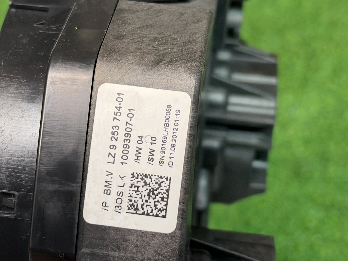 BMW 118i F20 - Combination Switch