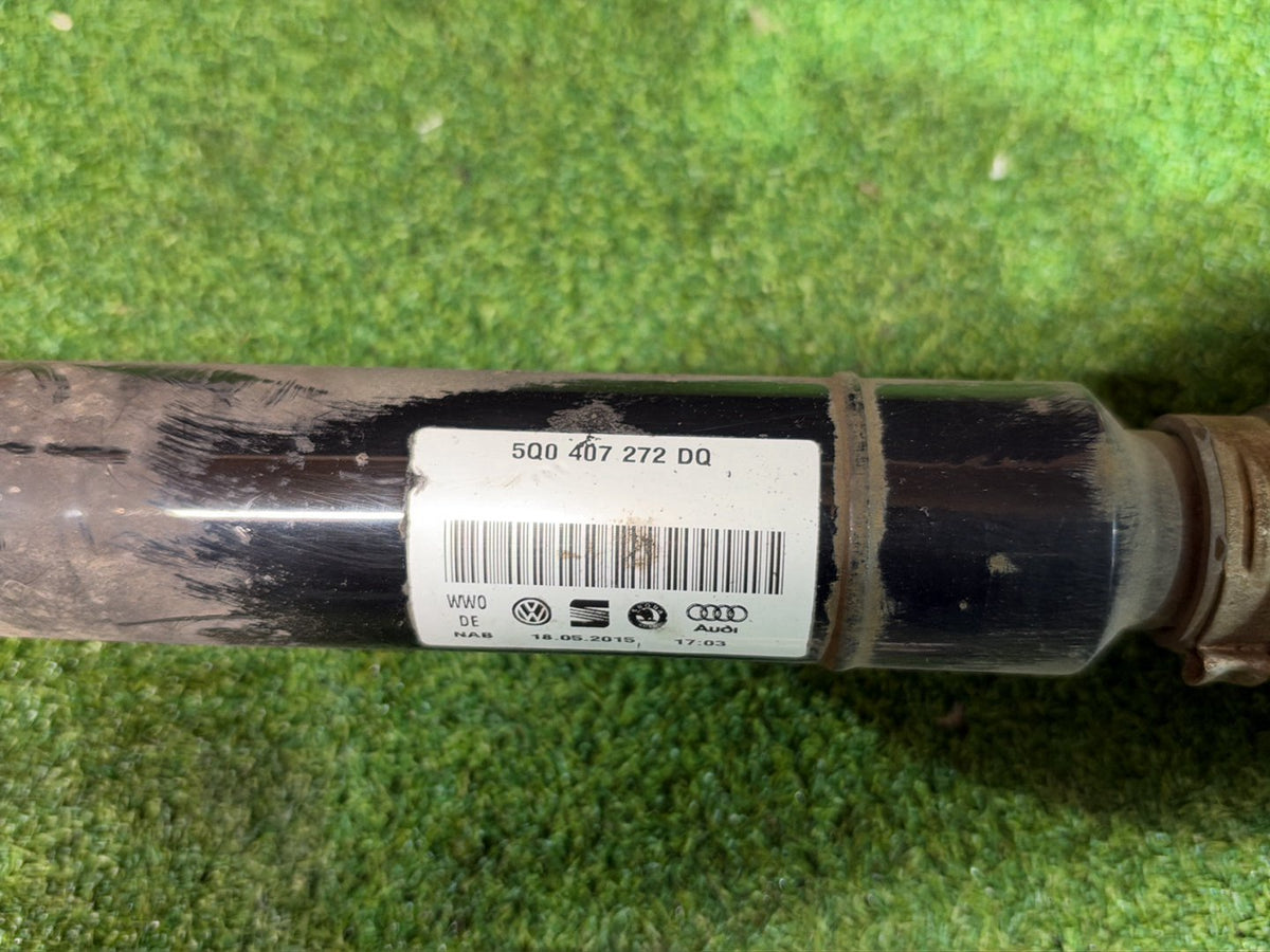 2015 Skoda Octavia - Right Front Drive Axle