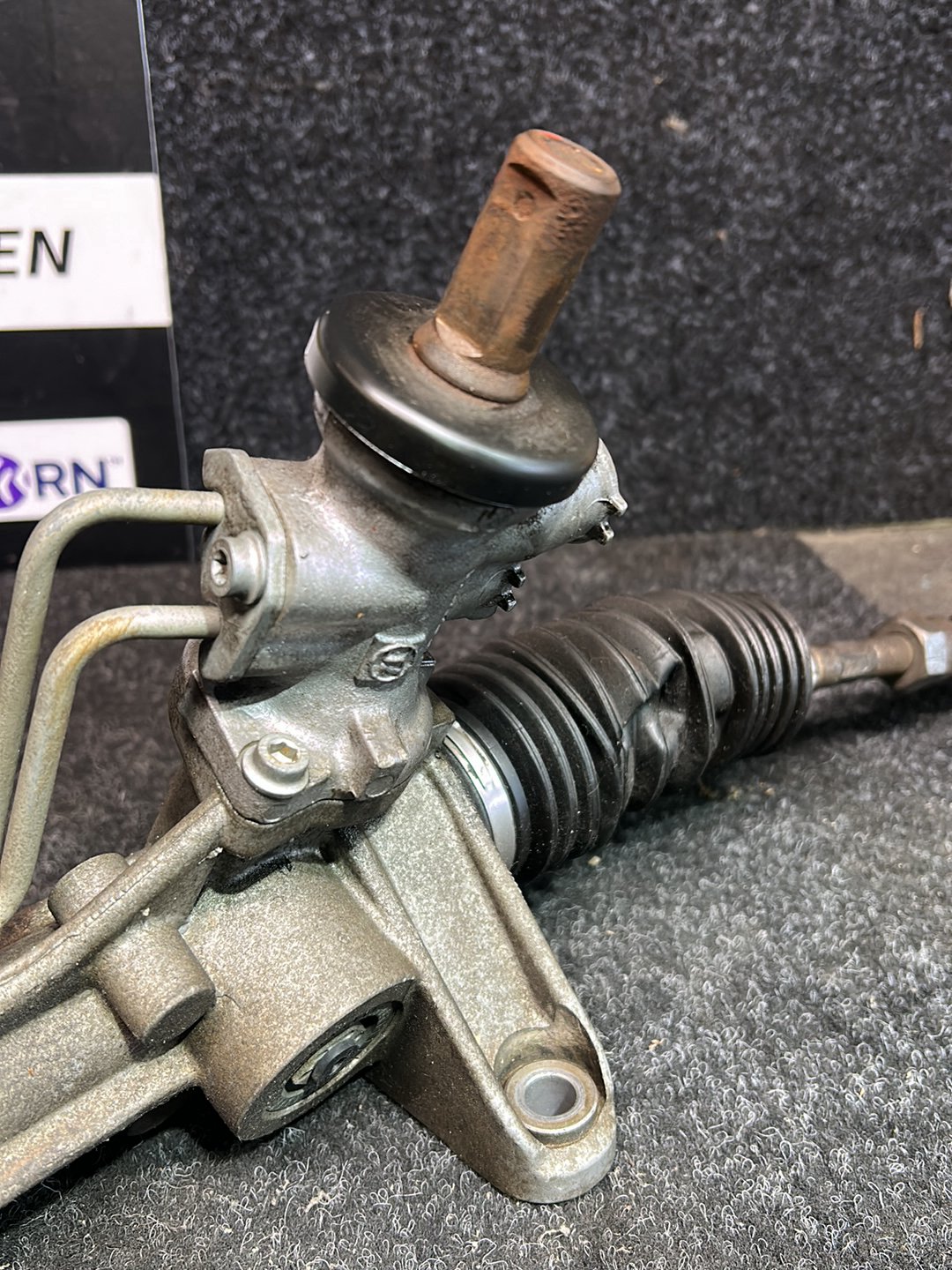 2007 Mini Cooper S R52- Power Steering Rack PN: 32 10 5 A42 0E0 RP Hydraulic steering gear
