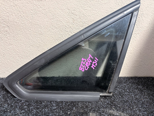 Volkswagen Caddy - Left Front Quarter Glass PN: 2K5 845 411 A Side window left front green glass