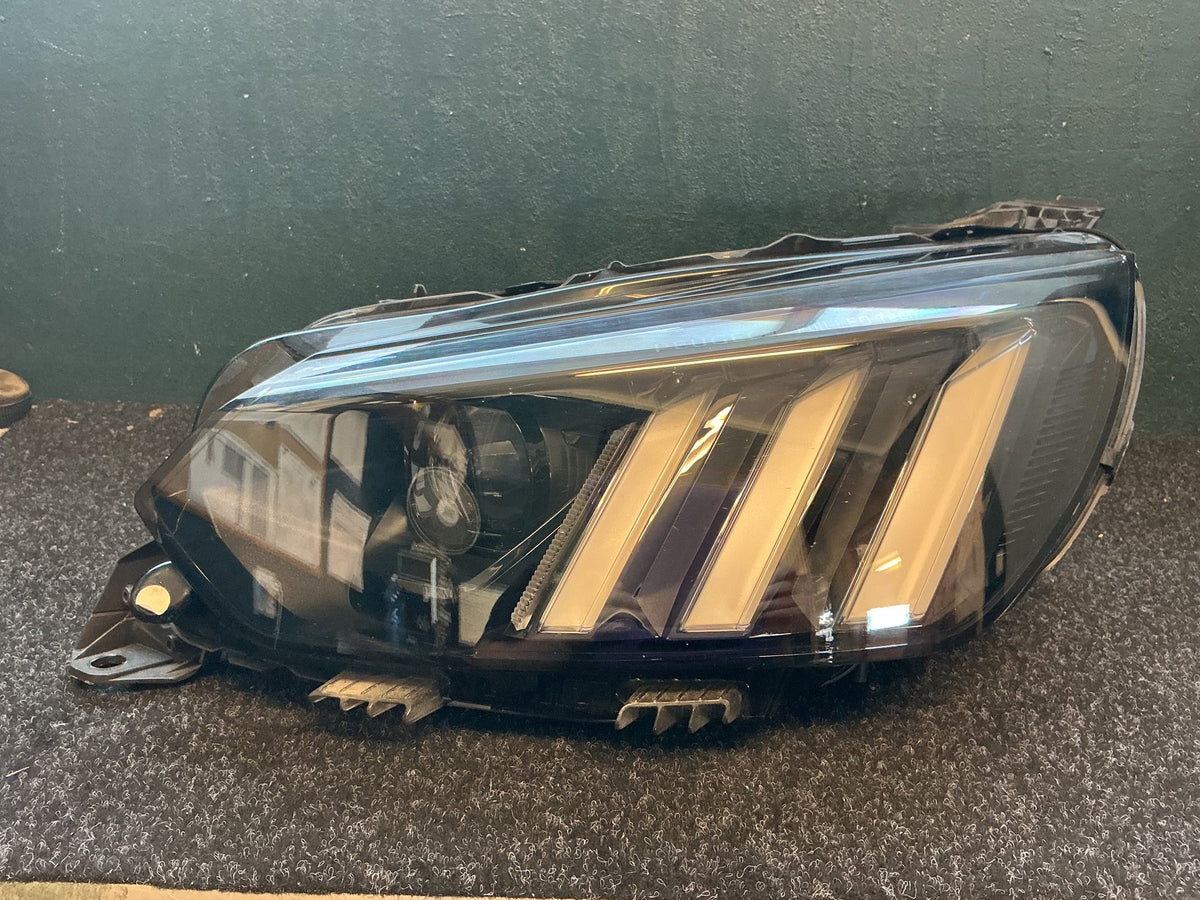 2021 Peugeot 2008 - Left Headlight PN: 16 562 390 80 BARE HEADLAMP