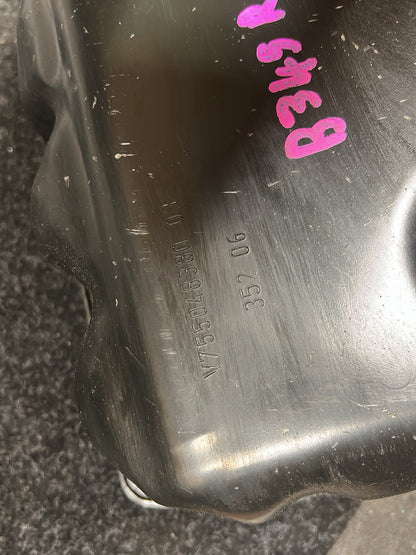 2007 MINI Cooper R56 - Oil Pan/Sump PN: 11 13 7 550 483 Oil pan
