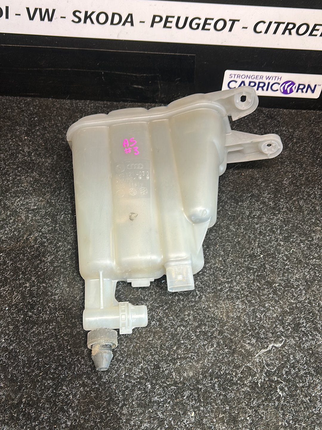 2010 Audi A5 Sportback - Coolant Expansion Tank PN: 8K0 121 403 G Reservoir