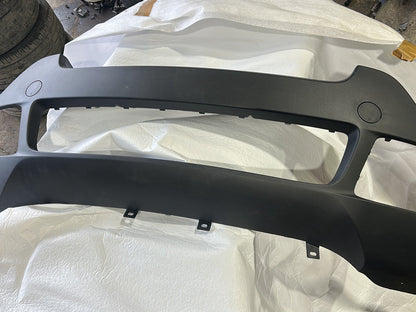 BMW X5 E70 - Front Bumper