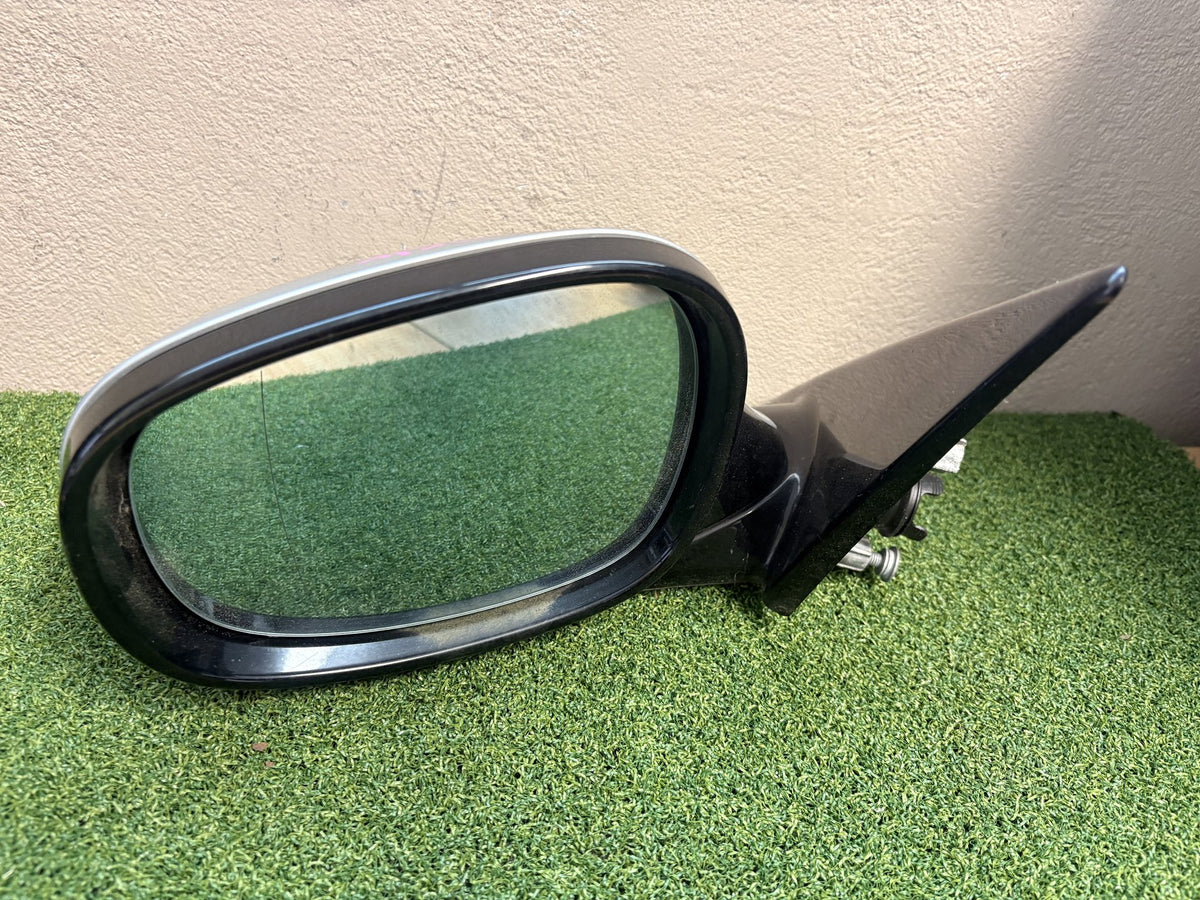 2009 BMW 335i 330i WBAPM76060NH81290 - Left Door Mirror